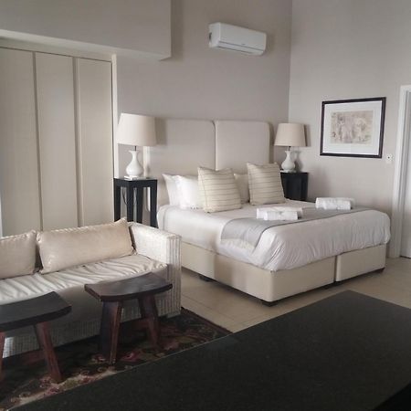 Ana'S Place Apartments モーセル・ベイ エクステリア 写真